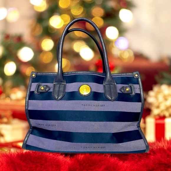 Tommy Hilfiger Handbags - 🍀 Tommy Hilfiger Women’s Hand Bag Purse tote